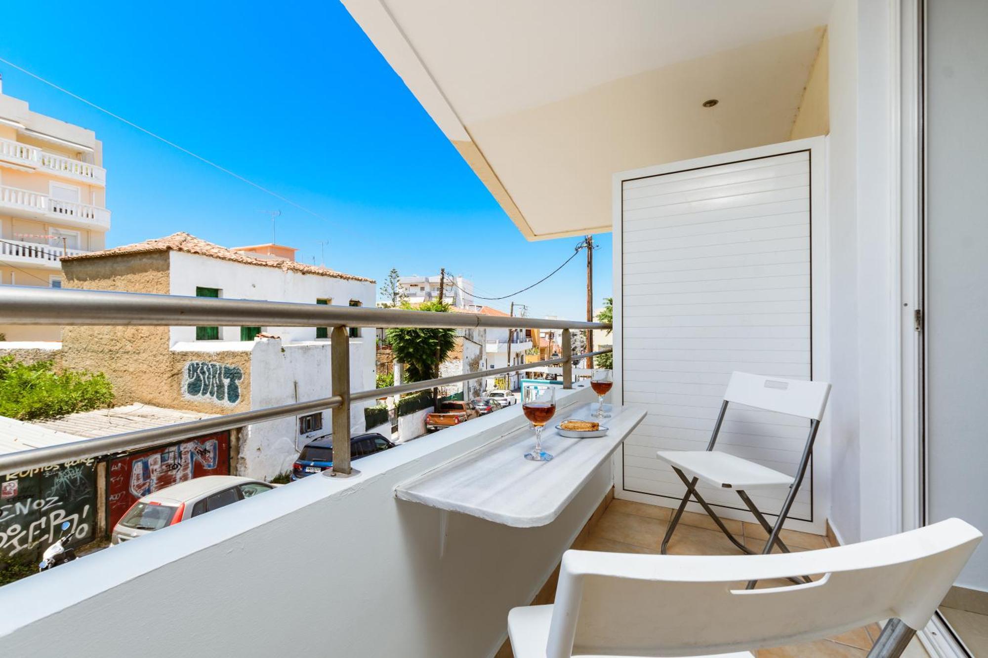 Apartament Ferenikis *